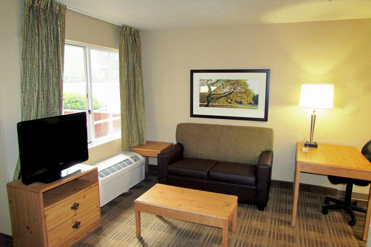 Extended Stay America Select Suites - Atlanta - Buckhead Chamblee Exterior foto